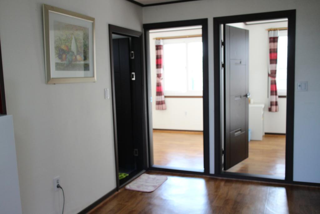 Villa Healing House Seogwipo Esterno foto