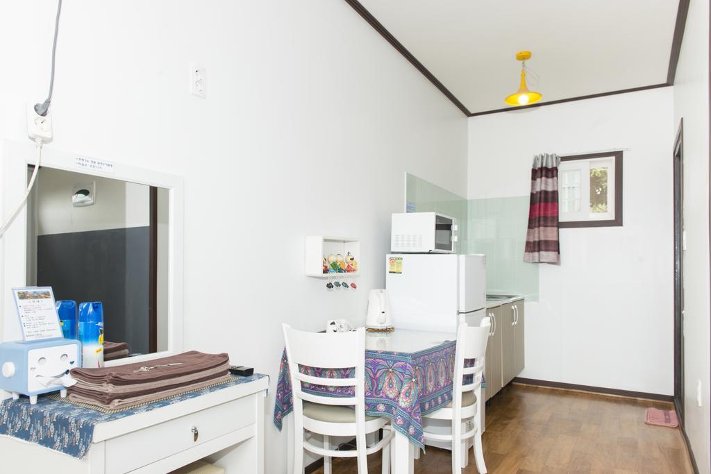 Villa Healing House Seogwipo Esterno foto