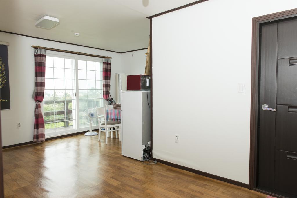 Villa Healing House Seogwipo Esterno foto